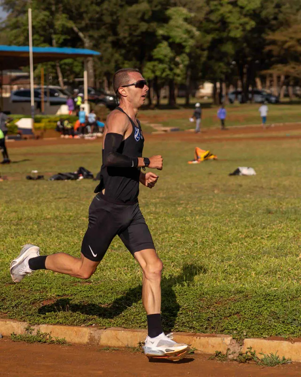 Ο «εισβολέας» των αποστάσεων: Πώς ο Amadeus Clements σε 14 μήνες άλλαξε τα δεδομένα - «Δεν υπάρχει προπονητής που να θέλει περισσότερο από εμένα να γίνω πρωταθλητής με ρεκόρ» - Α΄μέρος runbeat.gr 